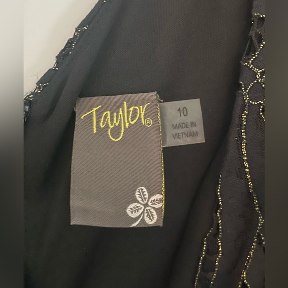Taylor brand Black evening dress w/ gold lace detail. Size 10 - Picture 3 of 5